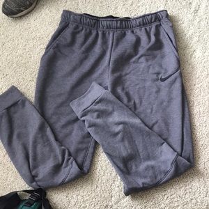 men's nike sweats cuffed